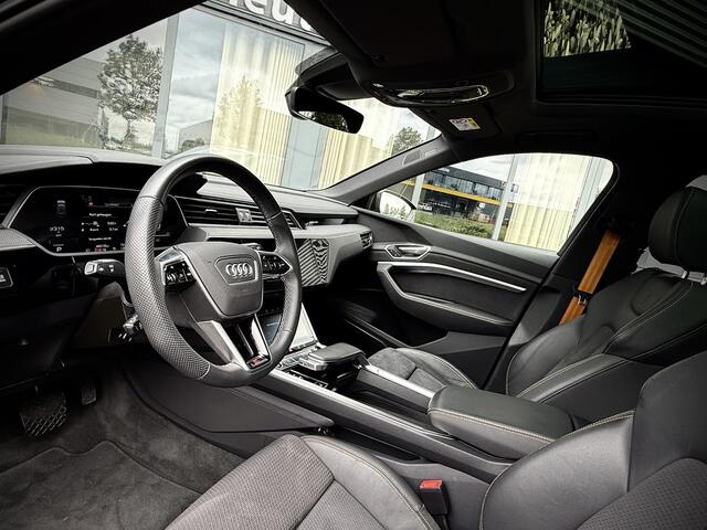 Audi e-tron 55 Quattro S Black Edition/Pano/Trekhaak/SOH 96%