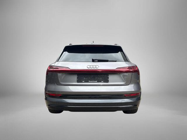 Audi e-tron 55 Quattro Advanced Edition Plus 95 kWh 408pk · 94,3% · S-line Interieur · 360 Camera · Luchtvering · Head-Up Display · Bang & Olufsen Sound · Afneembare Trekhaak · Adaptive Cruise Control ·
