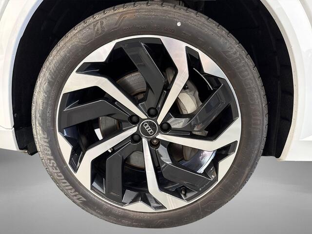 Audi e-tron Sportback 55 quattro S edition 95 kWh 408pk · SOH 99,2% · Panoramadak · 360 Camera · Bang & Olufsen Sound · Afneembare Trekhaak · Matrix LED · Apple/Android Car Play ·