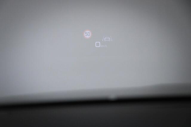 Audi e-tron 55 quattro edition 95 kWh | PANORAMADAK | STUURVERWARMING | HEAD UP | DAB | DRAADLOZE LADER | CAMERA | 22"