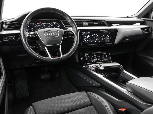 Audi e-tron 55 408pk Quattro S edition 95 kWh · SOH 96,9% · 360 Camera · Apple/Android Car Play · Luchtvering · P-Sensoren · 21'' Inch ·
