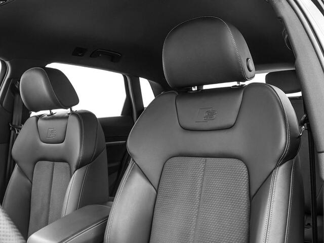 Audi e-tron 55 408pk Quattro S edition 95 kWh · SOH 96,9% · 360 Camera · Apple/Android Car Play · Luchtvering · P-Sensoren · 21'' Inch ·