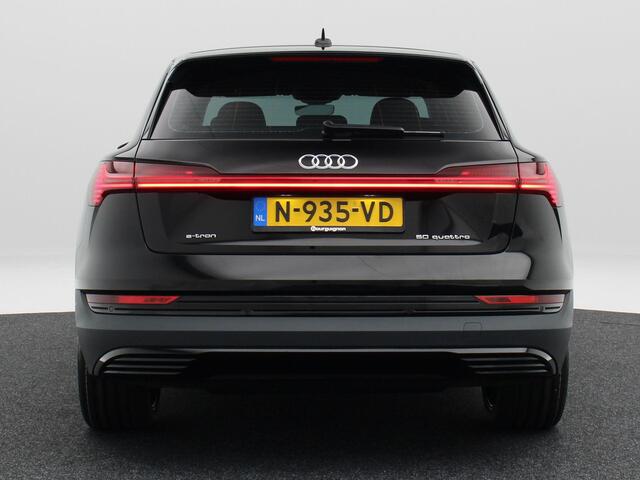 Audi e-tron 50 quattro edition 71 kWh 313 Pk | Cruise Control | Climatronic | Parkeersensoren | Bluetooth | Navigatie | 22 inch | 69.747 Km !!