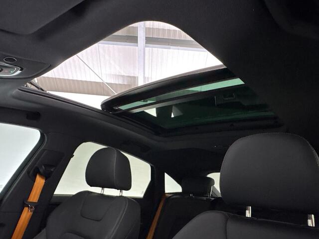 Audi e-tron Sportback 50 quattro S edition 71 kWh | BLACK EDITION | SCHUIF-KANTEL | AFN. TREKHAAK |