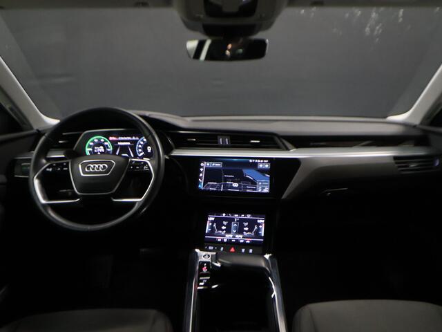 Audi e-tron Sportback 55 quattro edition 95 kWh [CRUISE CONTROL, PDC V+A, ELEKTRISCHE ACHTERKLEP, DIGITAL DASH, LED, MULTIFUNCTIONEEL STUURWIEL, BLUETOOTH, CLIMATE, NIEUWSTAAT]