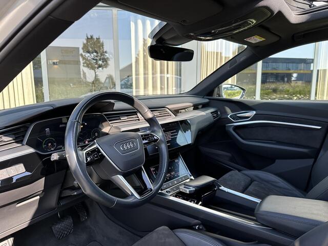 Audi e-tron Quattro S line/Pano/B&O/Nachtzicht/96%SOH/Krijt Audi e-tron Quattro S line/ Pano/ B&O/ Nachtzicht/ Krijt