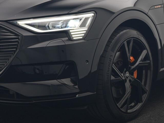 Audi e-tron 50 Quattro S Line 71 kWh 313pk Dealer O.H. | Panodak | Luchtvering | Head Up | Adaptive Cruise | Bang & Olufsen | Camera | Matrix LED | Alcantara Sportstoelen Memory & Verwarmd | Sfeerverlichting | Apple Carplay | Keyless | Blis |