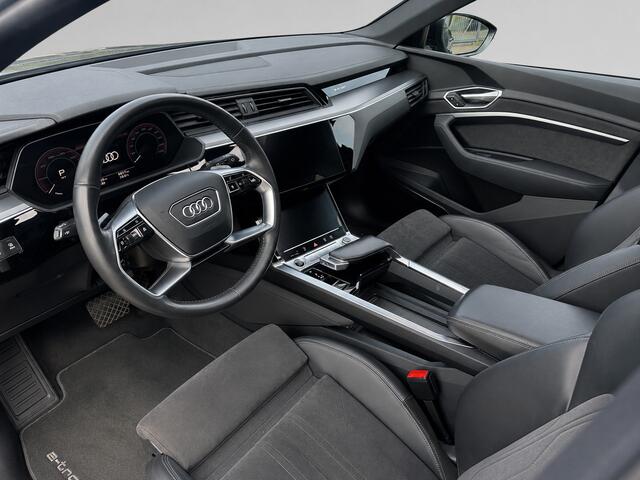 Audi e-tron 55 Quattro S Black optic Plus 95 kWh- Bang Olufsen, Memory, Panoramadak, Trekhaak, Luchtvering