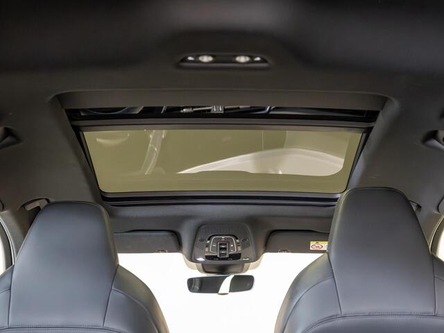Audi e-tron S quattro 95 kWh SOH 89% / 503pk / NAP / Panorama dak / Rondomzicht camera / Kuipstoelen /