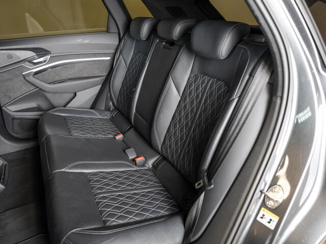Audi e-tron S quattro 95 kWh SOH 89% / 503pk / NAP / Panorama dak / Rondomzicht camera / Kuipstoelen /