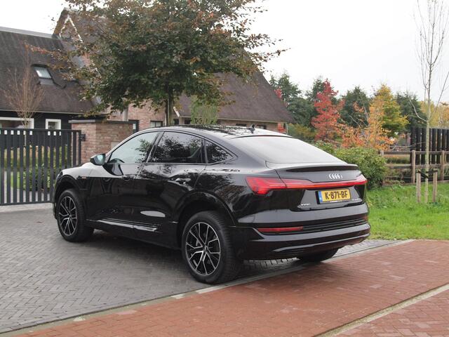 Audi e-tron Sportback 55 quattro edition 95 kWh | SOH 92% | DAB | Black Optic | Parkeersensoren | NL-Auto |