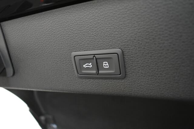 Audi e-tron Sportback S quattro 95 kWh 504 pk SOH 97% Pano 360° Camera Head up El-a-klep Memory Seat