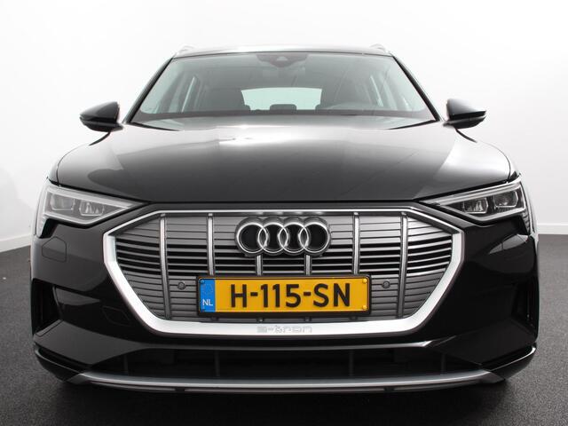 Audi e-tron e-tron 50 quattro Launch edition Navigatie Climate Control Parkeer Sensoren Lichtmetalen velgen