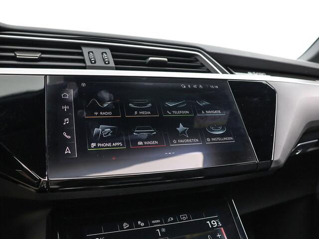 Audi e-tron S quattro 95 kWh 503pk · SOH 98,5% · Panoramadak · Luchtvering · Camera · Leder Valcona · B&O Sound · Keyless · 22"Velgen ·