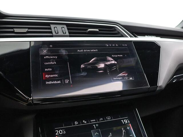 Audi e-tron S quattro 95 kWh 503pk · SOH 98,5% · Panoramadak · Luchtvering · Camera · Leder Valcona · B&O Sound · Keyless · 22"Velgen ·