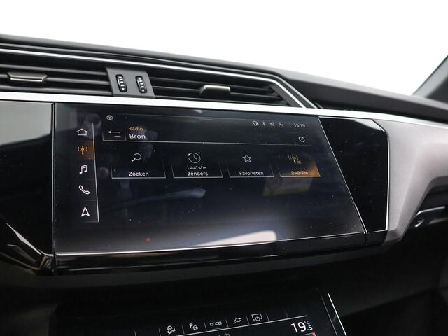 Audi e-tron S quattro 95 kWh 503pk · SOH 98,5% · Panoramadak · Luchtvering · Camera · Leder Valcona · B&O Sound · Keyless · 22"Velgen ·