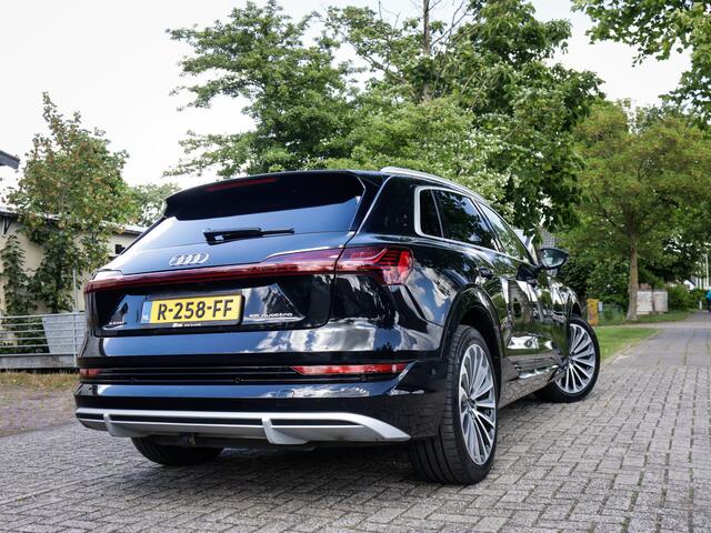 Audi e-tron 55 quattro S edition 95 kWh 1e-Eig. & Keurig-Onderh. BOVAG-Garantie. NL-Auto.