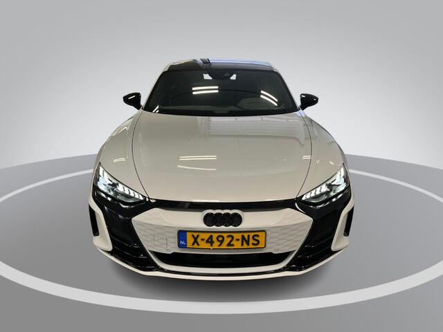 Audi e-tron GT 93 kWh 476pk · SOH 92% · Glazendak · 360 Camera · Luchtvering · Stoelventilatie · B&O Audio · Matrix LED · 20'' Inch ·