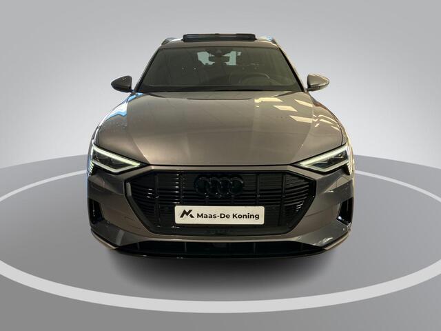 Audi e-tron 55 300KW/408pk Quattro S edition 95 kWh Panoramadak · 360 Camera · B&O Audio · Leder · Stoelverwarming · Luchtvering · 21'' Inch ·