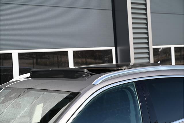 Audi e-tron 50 QUATTRO / PANO / LEDER / MEMORY / CAMERA / LED MATRIX / ACC / LUCHTVERING / 21"