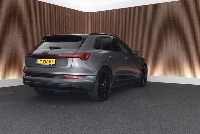 Audi e-tron 55 quattro S edition 95 kWh SOH 95% Leder Stoelverwarming 360Camera Luchtvering
