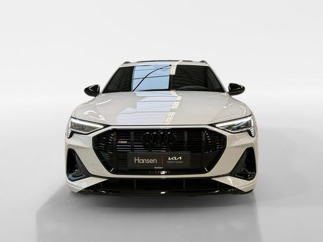 Audi e-tron 50 quattro S-Line 71 kWh I Black Edition I Panoramadak I Stoelverwarming I Memory I Adaptive Cruise I 360 Camera I Dodehoekdetectie I