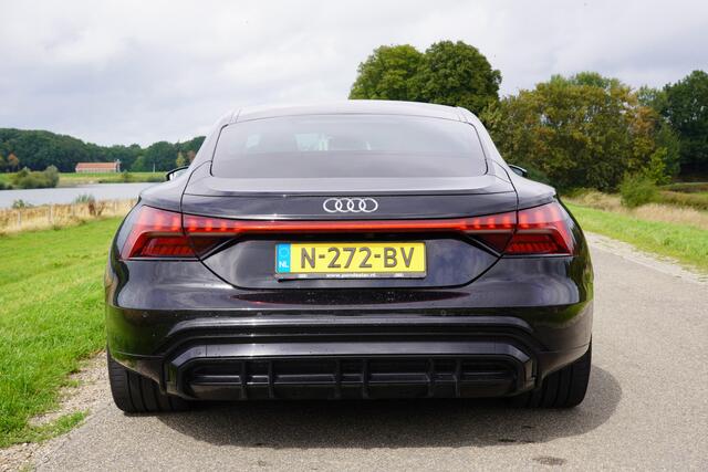 Audi e-tron GT 93 kWh / 89.1 SOH / BTW / Pano / Luchtvering / Camera /