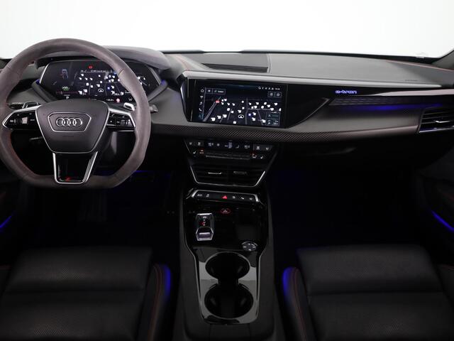 Audi e-tron GT RS 93 kWh 599pk | SOH94% | Panoramadak | Navigatie | Head Up display |Stoelverwaming en ventilatie | RS Design pakket | Laser led koplampen