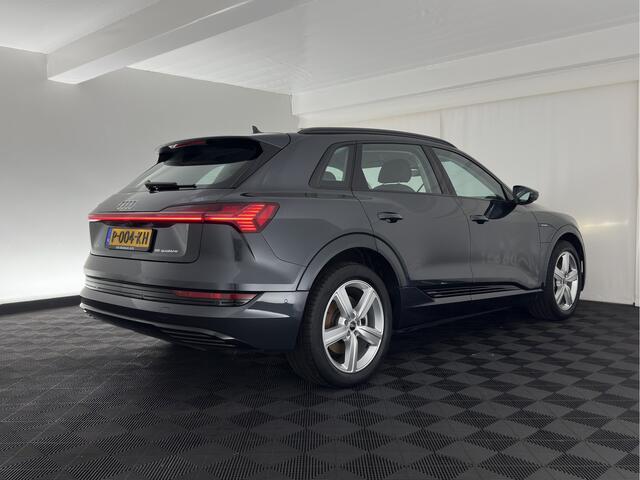 Audi e-tron 55 quattro Advanced edition 95 kWh [3-Fase-11kW] (INCL-BTW) Aut.*FULL-LED | DIGI-COCKPIT | KEYLESS | MEMORY-PACK | CAMERA | NAVI-FULLMAP | SHIFTPADDLES | DAB+ | HEATED-COMFORTSEATS | CRUISE | DRIVE-SELECT | 20''ALU*