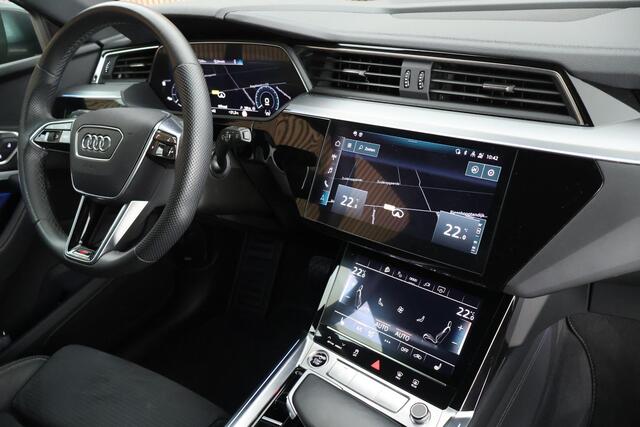 Audi e-tron 55 408pk quattro S edition 95 kWh SOH 94% HUD Elec stoelen Memory Camera ACC S-Line
