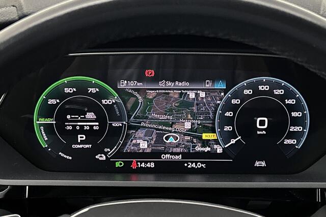 Audi e-tron 55 quattro | Lederen bekleding | Afneembare trekhaak | Stoelverwarming
