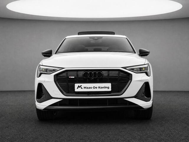 Audi e-tron Sportback 55 quattro S edition 95 kWh 408pk · SOH 99,2% · Panoramadak · 360 Camera · Bang & Olufsen Sound · Afneembare Trekhaak · Matrix LED · Apple/Android Car Play ·
