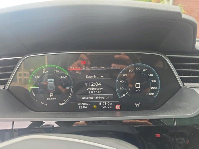 Audi e-tron Sportback 55 quattro Business edition Plus 95 kWh NL-AUTO | PANODAK | CAMERA