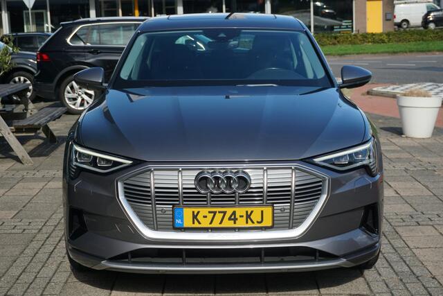 Audi e-tron Sportback 55 quattro Business edition Plus 95 kWh | trekhaak | PANO | 91% soh | luchtvering