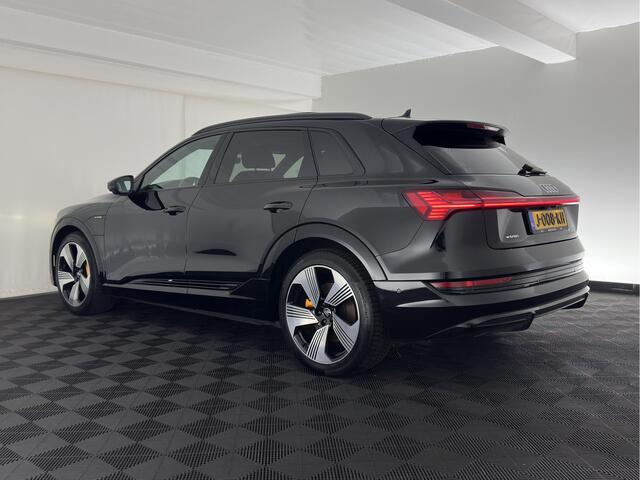 Audi e-tron 55 quattro S edition 95 kWh [3-Fase-11kW] {SoH-92%} (INCL-BTW) *PANO | LEATHER | BANG&OLUFSEN | ADAPTIVE-CRUISE | MEMORY-PACK | FULL-LED | DIGI-COCKPIT | KEYLESS | TOPVIEW | HEATED-SPORTSEATS | DAB+ | AMBIENT-LIGHT | 21''ALU*