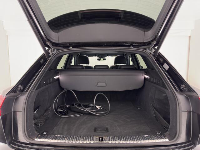 Audi e-tron 55 quattro S edition 95 kWh [3-Fase-11kW] {SoH-92%} (INCL-BTW) *PANO | LEATHER | BANG&OLUFSEN | ADAPTIVE-CRUISE | MEMORY-PACK | FULL-LED | DIGI-COCKPIT | KEYLESS | TOPVIEW | HEATED-SPORTSEATS | DAB+ | AMBIENT-LIGHT | 21''ALU*