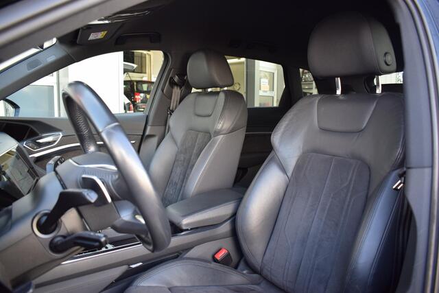 Audi e-tron 50 quattro S edition 71 kWh | Trekhaak | HUD | B&O | 360 Cam | Half Leer