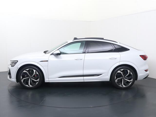 Audi e-tron Sportback S quattro 95 kWh | 503 PK | SoH 100% | Trekhaak | Panoramadak | Top View 360° | Head-up display | Luchtvering |