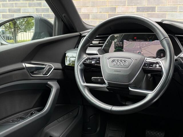 Audi e-tron 55 QUATTRO ADVANCED LUCHTV. - VIRTU. - CAMERA SOH 93,2%