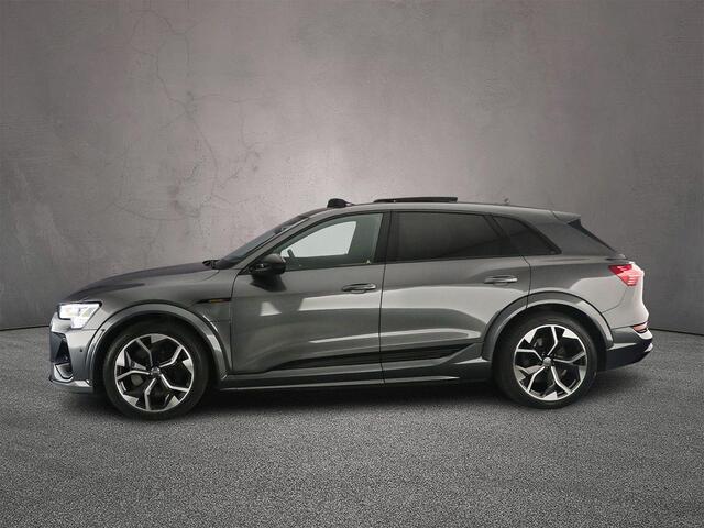 Audi e-tron S quattro 95 kWh | Trekhaak | Panoramadak | Luchtvering | Leder | Elektr stoelen | Bang & Olufsen | 360 camera | Privacy Glas