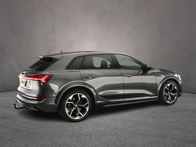 Audi e-tron S quattro 95 kWh | Trekhaak | Panoramadak | Luchtvering | Leder | Elektr stoelen | Bang & Olufsen | 360 camera | Privacy Glas