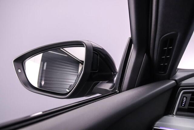 Audi e-tron S quattro 95 kWh | Trekhaak | Panoramadak | Luchtvering | Leder | Elektr stoelen | Bang & Olufsen | 360 camera | Privacy Glas