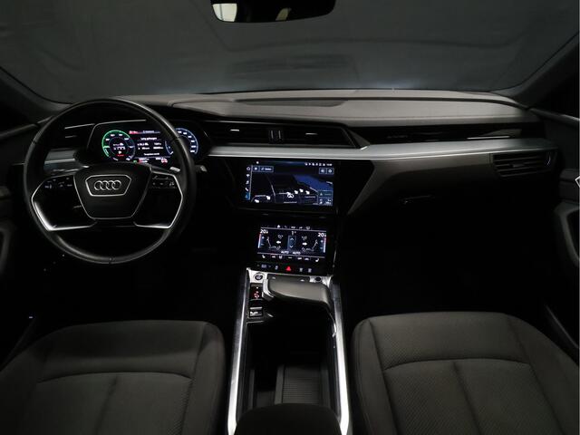 Audi e-tron Sportback 55 quattro edition 95 kWh [APPLE CARPLAY, ANDROID, CRUISE CONTROL, STOEL VERWARMING, DIGITAL DASH, MEMORY SEATS, CAMERA, PDC V+A, ELEKTRISCHE ACHTERKLEP, BLUETOOTH, CLIMATE CONTROL, NIEUWSTAAT] – foto 6