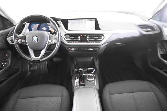BMW 218i Grand Coupé *1ste Eigenaar*Navigatie*Carplay*DAB*