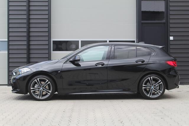 BMW 1-SERIE 118i M-sport | Kuipstoelen | Dealer onderhouden