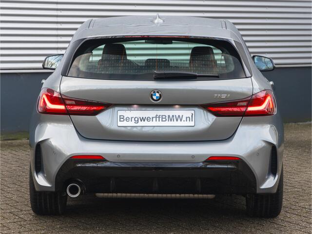 BMW 1-SERIE 118i M-Sport - Live Cockpit Prof - LED - Stoelverwarming