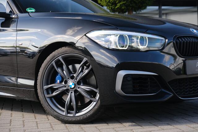 BMW 1-SERIE M140i xDrive Edition Shadow High Executive Harman Kardon Leder Camera Keyless Led