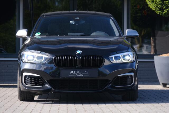 BMW 1-SERIE M140i xDrive Edition Shadow High Executive Harman Kardon Leder Camera Keyless Led