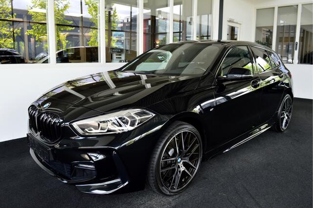 BMW 1-SERIE 120i M-Sportedition | HUD | Pano | HiFi