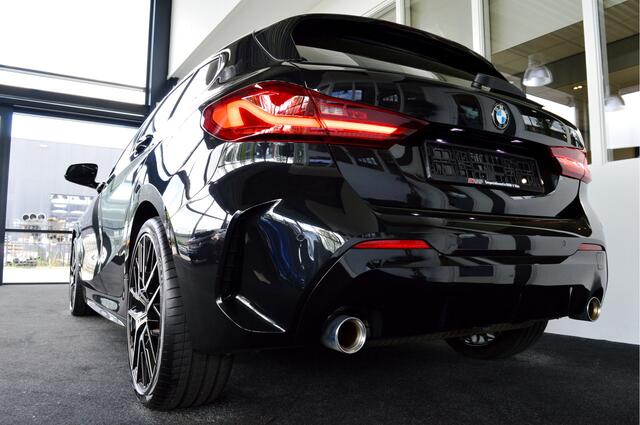BMW 1-SERIE 120i M-Sportedition | HUD | Pano | HiFi
